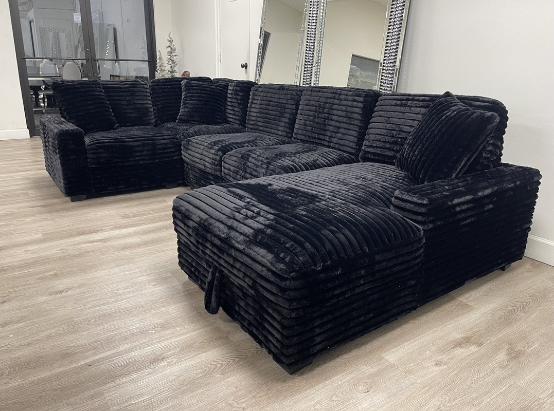 Alisson Black Oversized Sectional